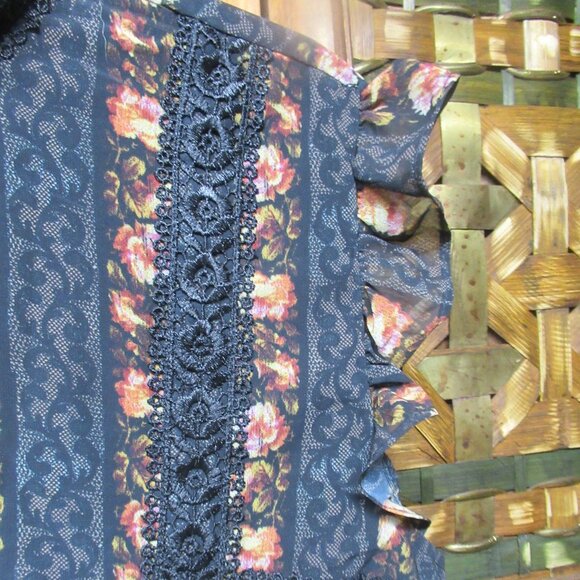 Ruffled Sleeveless Rose Maxi Dress - Picture 4 of 12